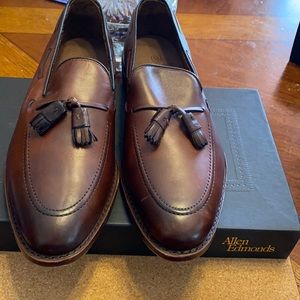 Allen Edmonds Grayson Loafer DK. Chili size 12.5D.